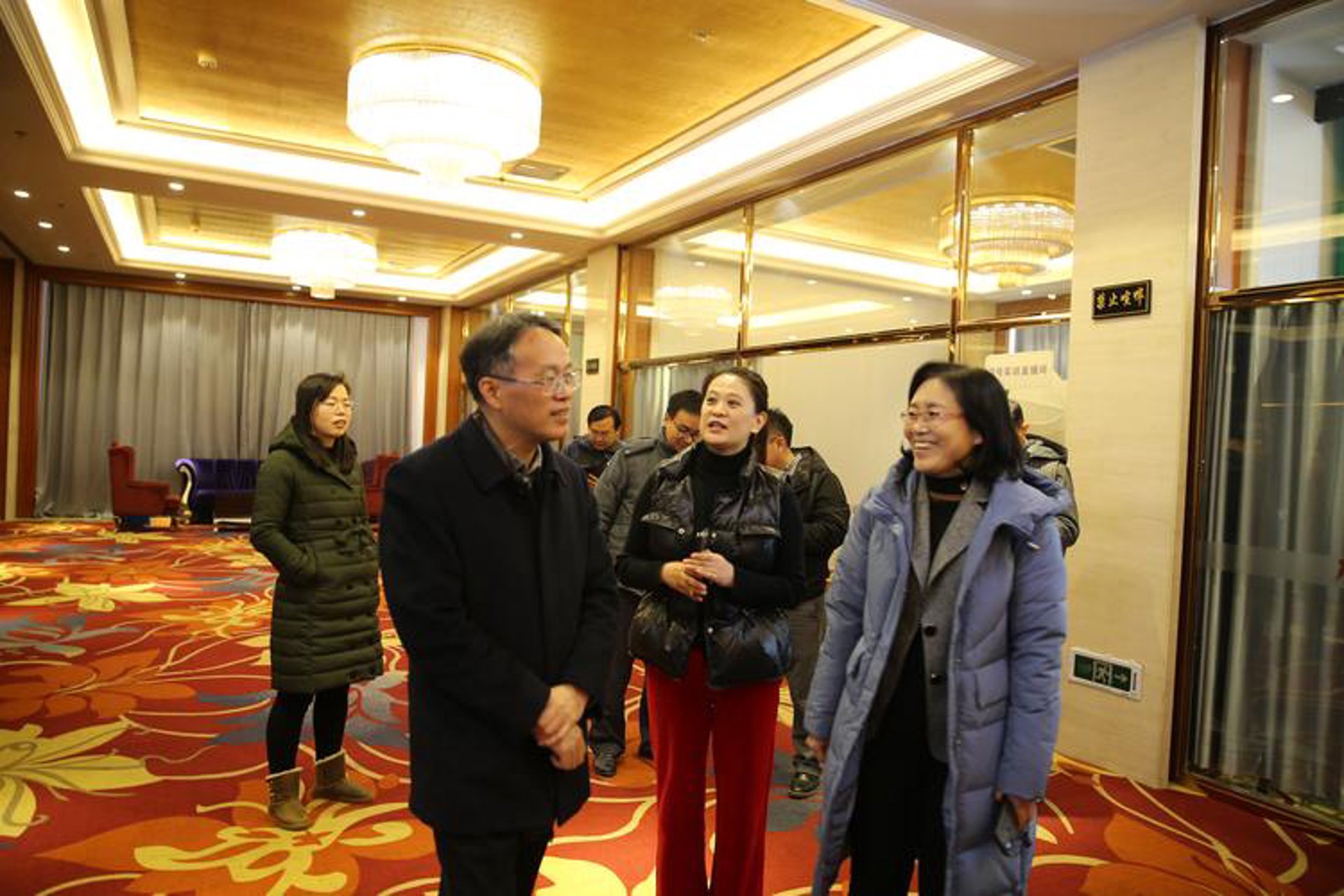 万汇通商务咨询
